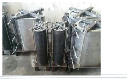Machine de coulée avec les moules pour les isolants électriques comme les transformateurs de type sec 6